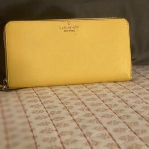 Kate spade wallet